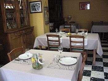 Campouriez Hotel Le Relais Du Coustoubi מראה חיצוני תמונה